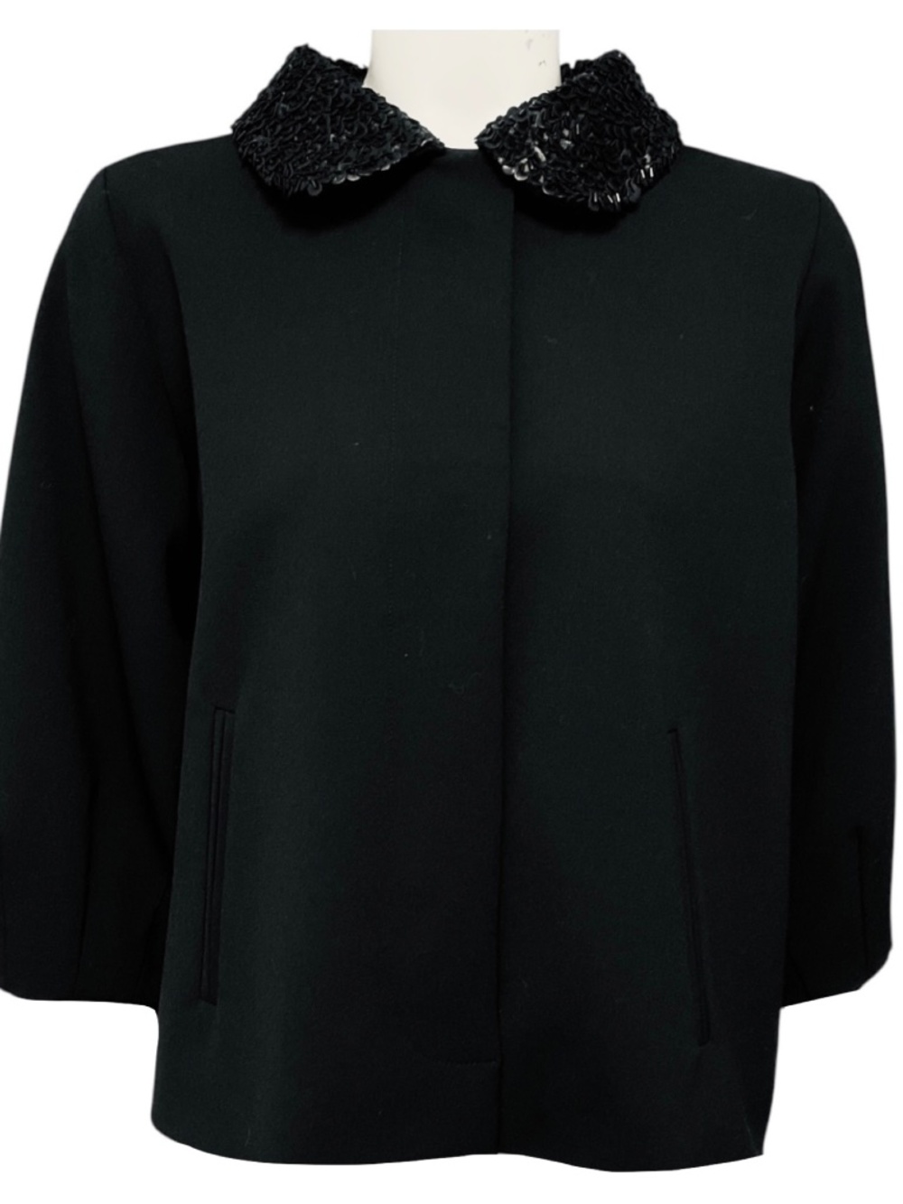 ANDREW GN BLACK EMBELLISHED COLLAR BUTTON FRONT CREPE JACKET WITH PLEATED BACK
